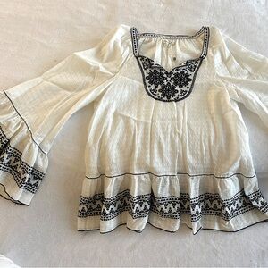 Max Studio Embroidered White and Navy Blue Women's Top